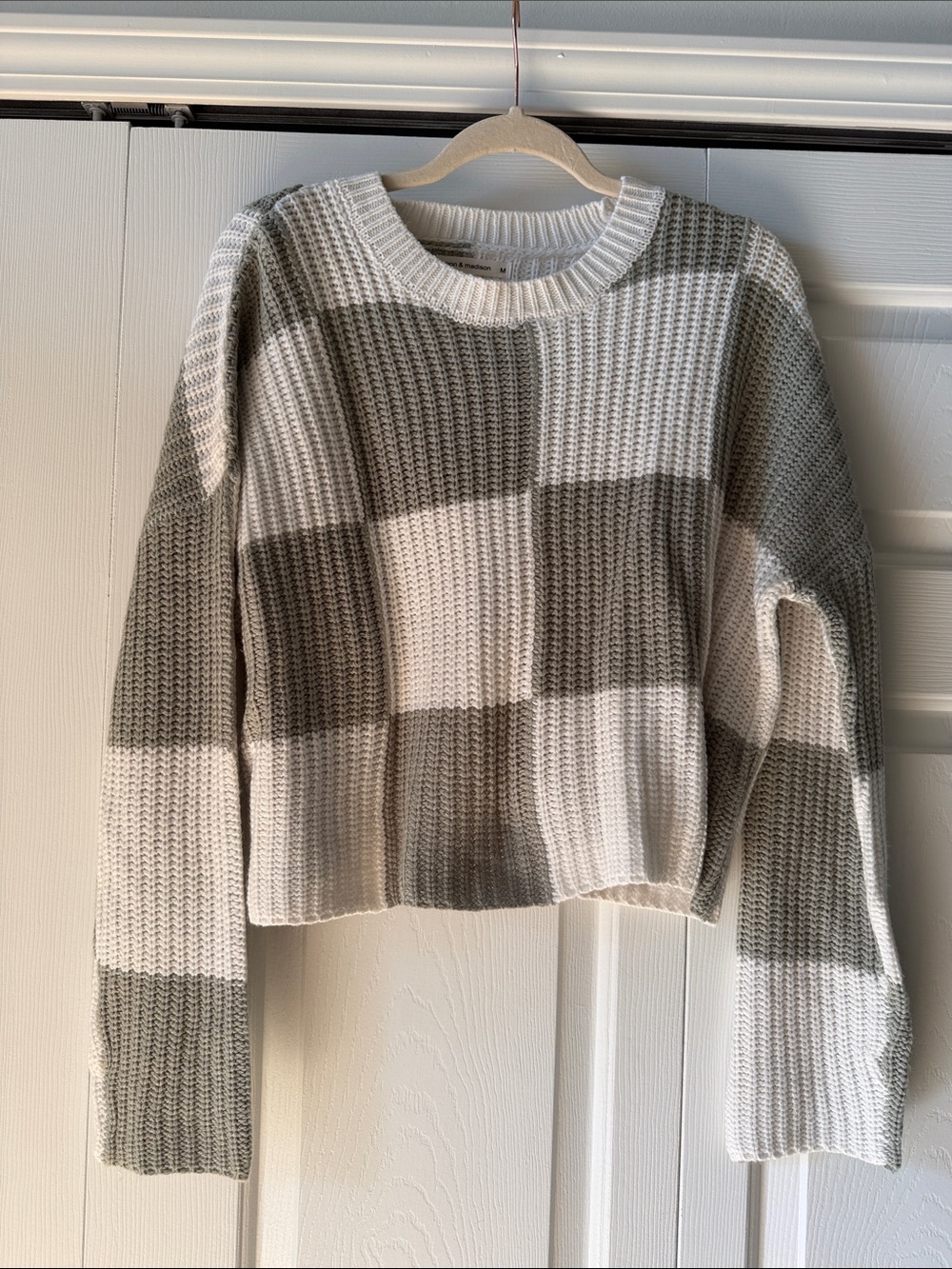 moon & madison Cream and Light Olive Striped Crewneck Sweater